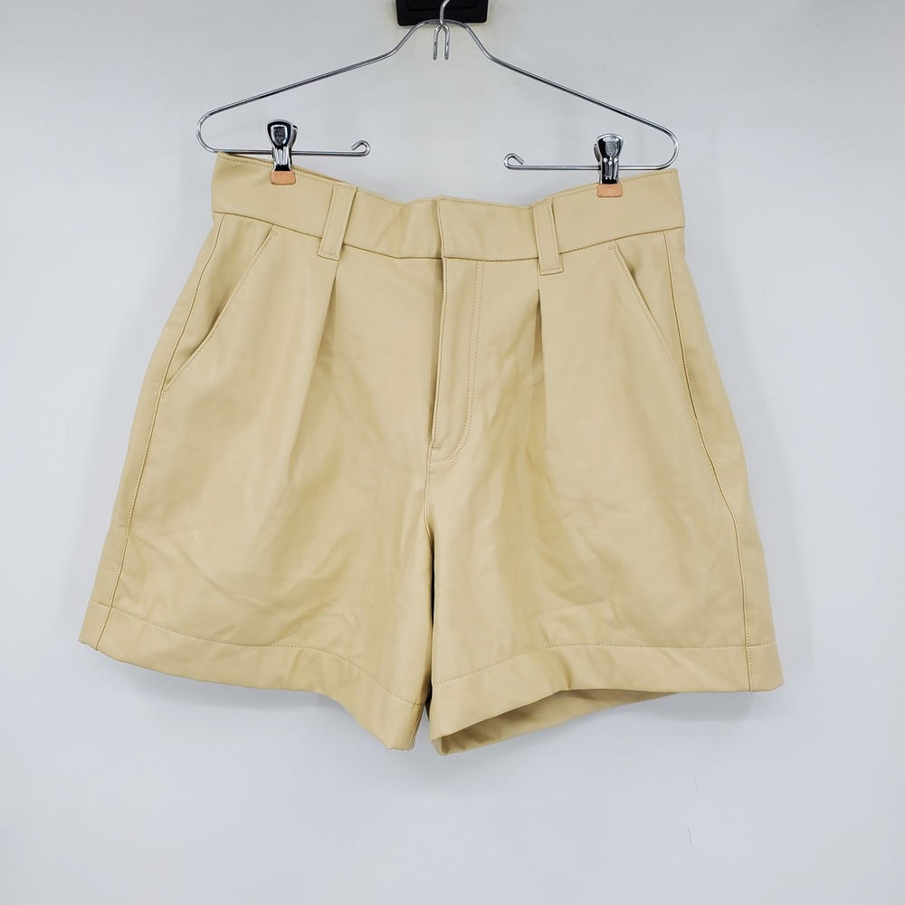 Abercrombie & Fitch Vegan Leather Pleated Shorts Beige Cream Size M High Rise